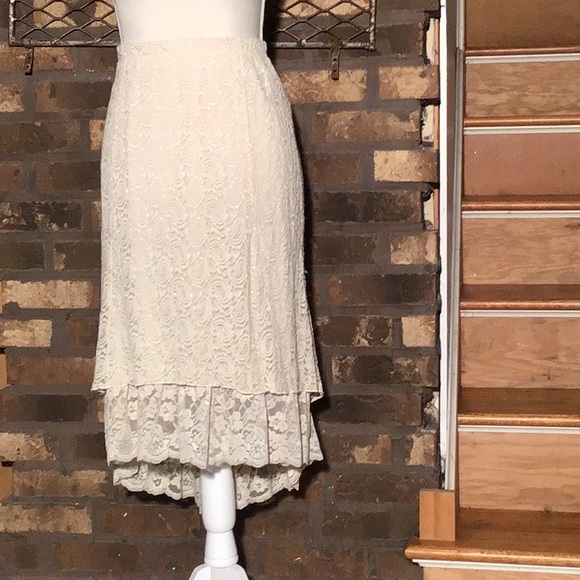 Studio 1940 Dresses & Skirts - Studio 1940 high low layered lace skirt - cream